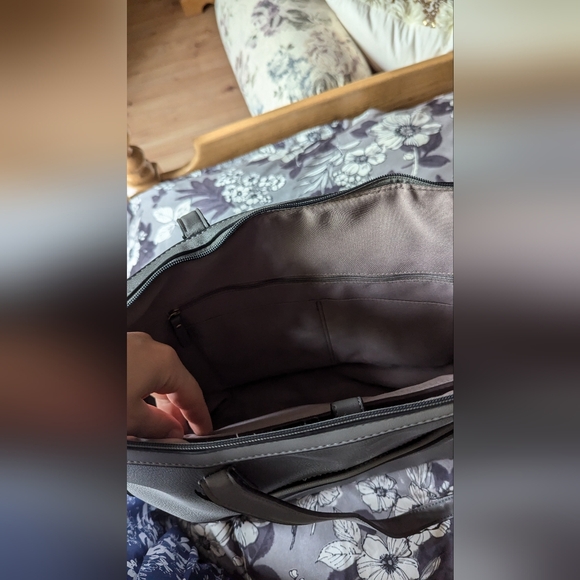 Bag - Picture 4 of 5